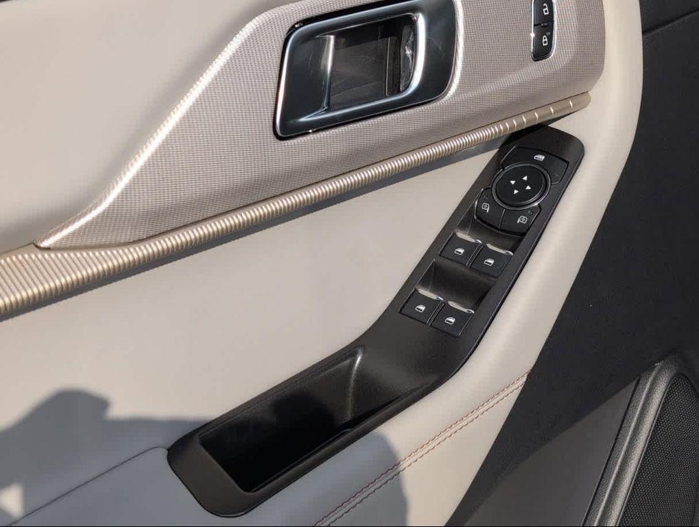 new 2025 Ford Explorer car, priced at $43,466