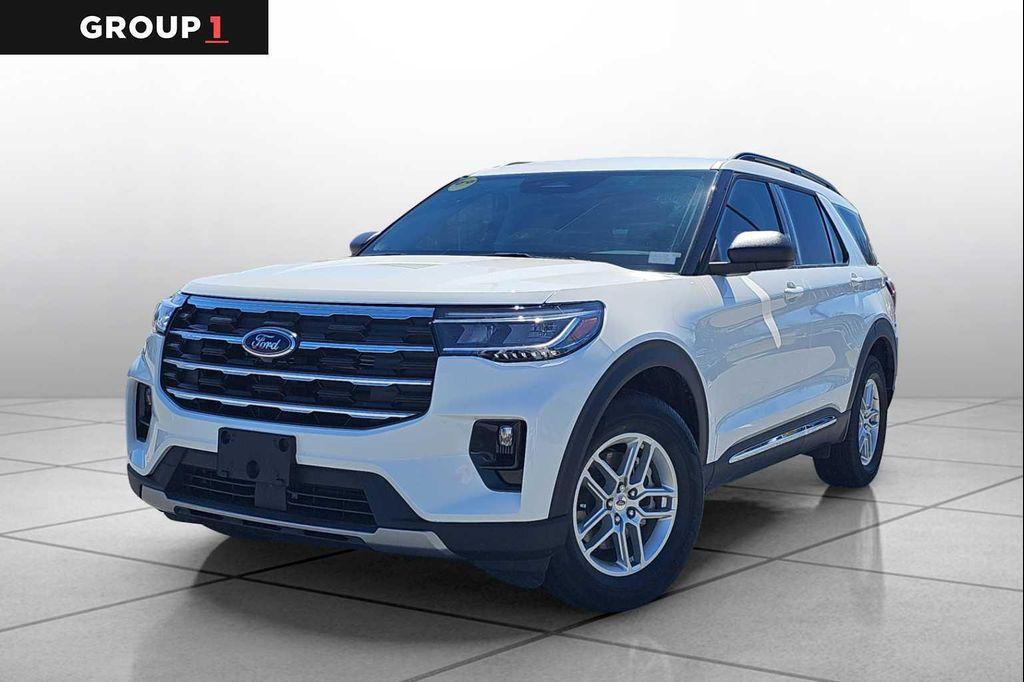 new 2025 Ford Explorer car, priced at $43,466