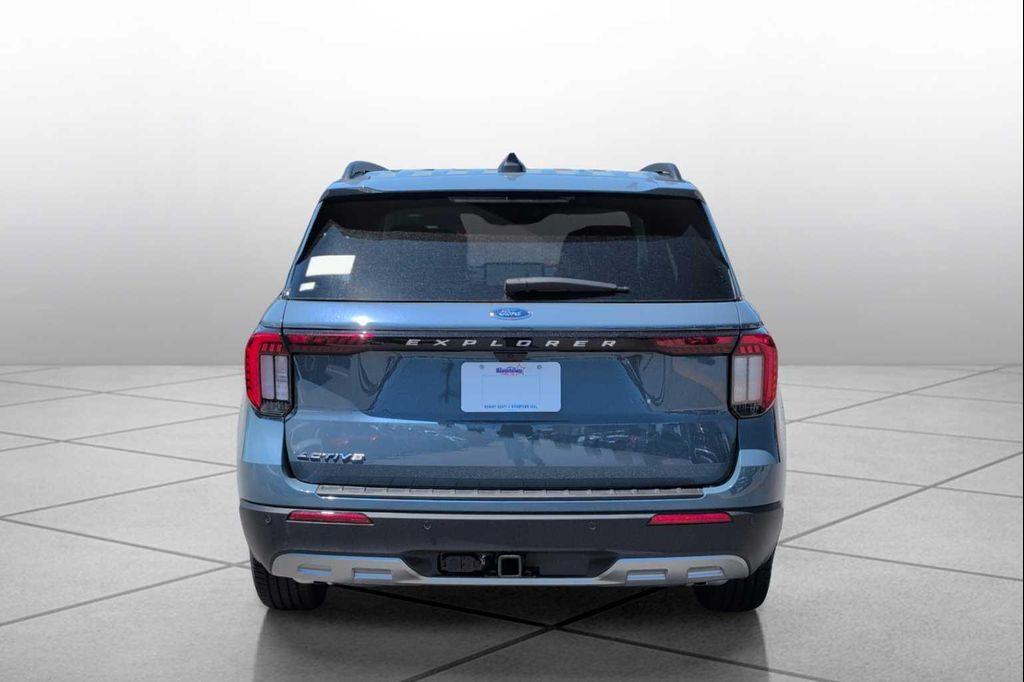 new 2025 Ford Explorer car, priced at $43,685