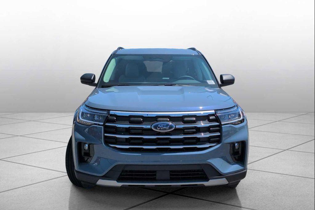 new 2025 Ford Explorer car, priced at $43,685