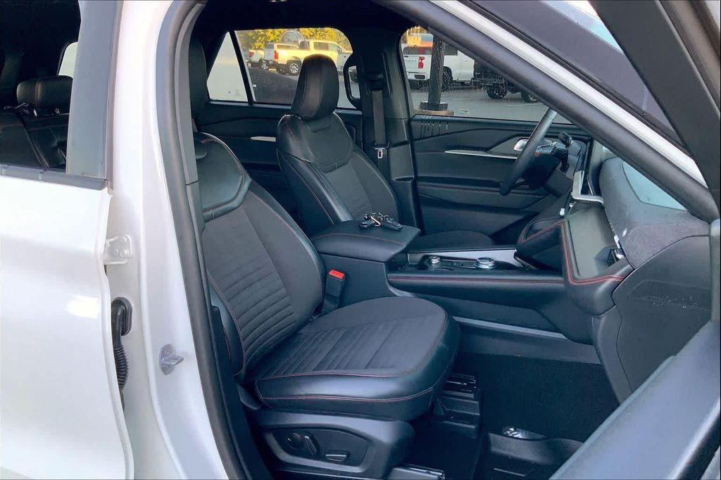 used 2025 Ford Explorer car, priced at $41,450