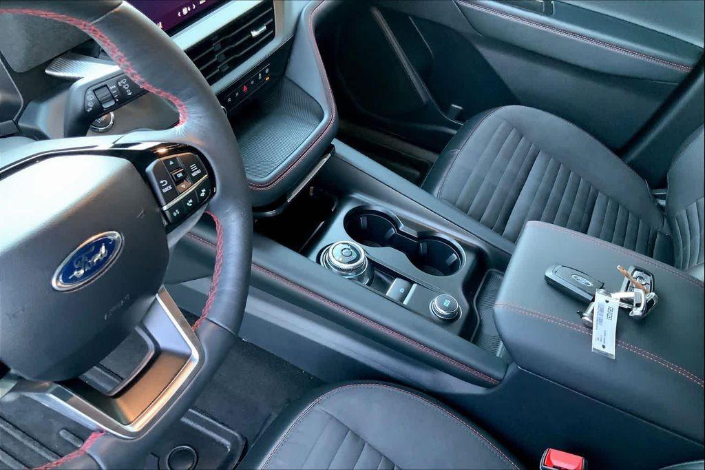 used 2025 Ford Explorer car, priced at $41,450