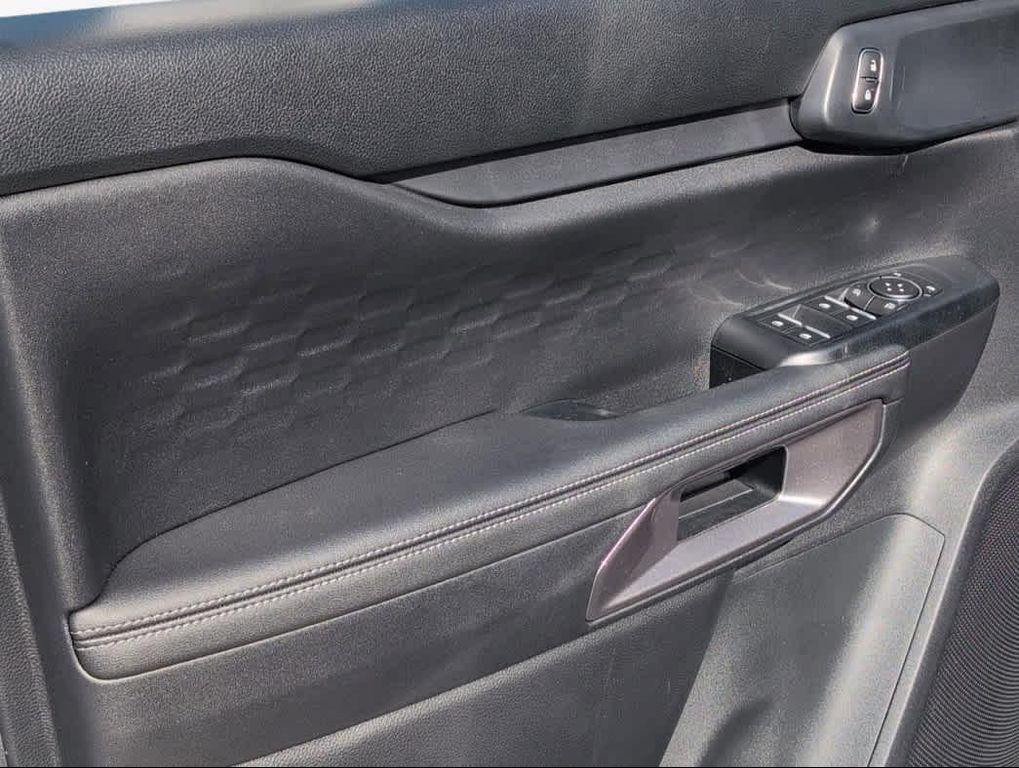 new 2025 Ford Ranger car, priced at $43,086