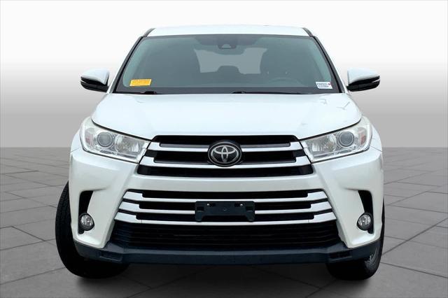 used 2019 Toyota Highlander car, priced at $26,325