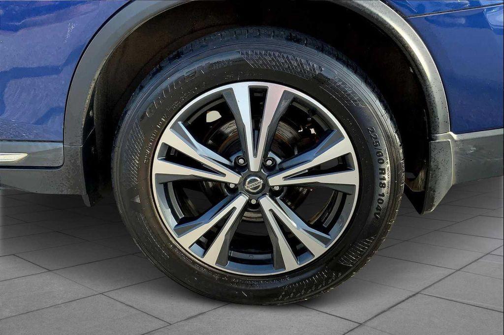used 2017 Nissan Rogue car, priced at $10,447
