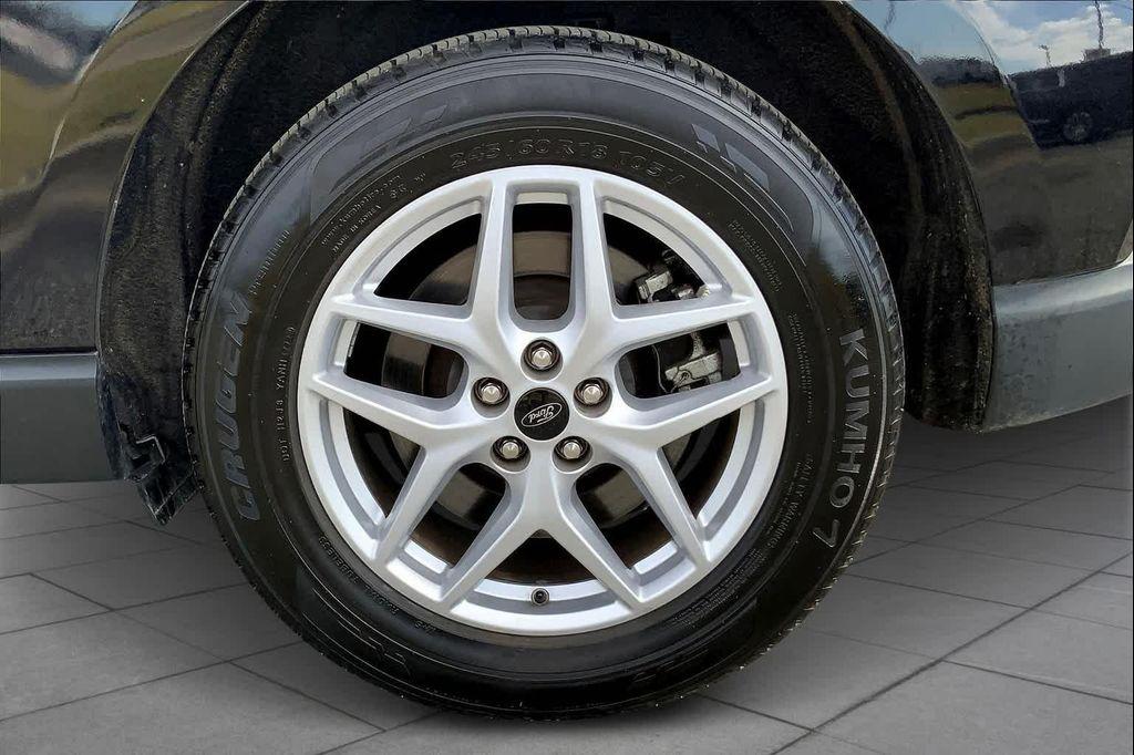 used 2023 Ford Edge car, priced at $24,223
