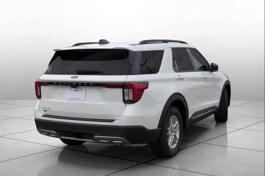 new 2025 Ford Explorer car, priced at $44,343
