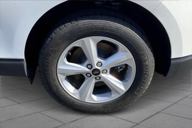 used 2024 Ford Edge car, priced at $25,092