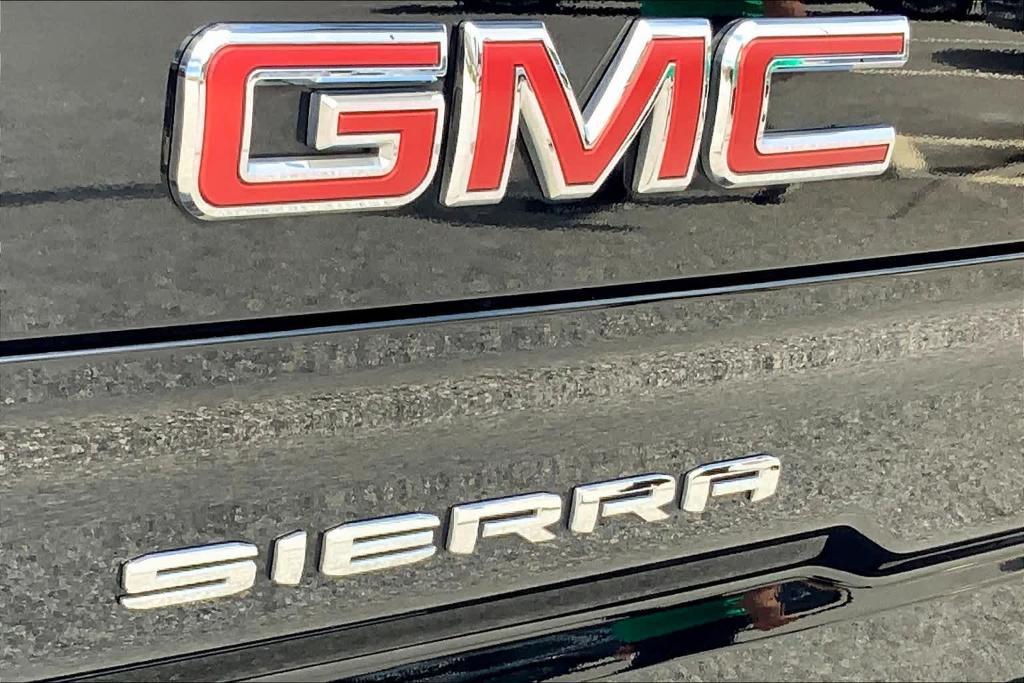 used 2021 GMC Sierra 1500 car, priced at $45,900