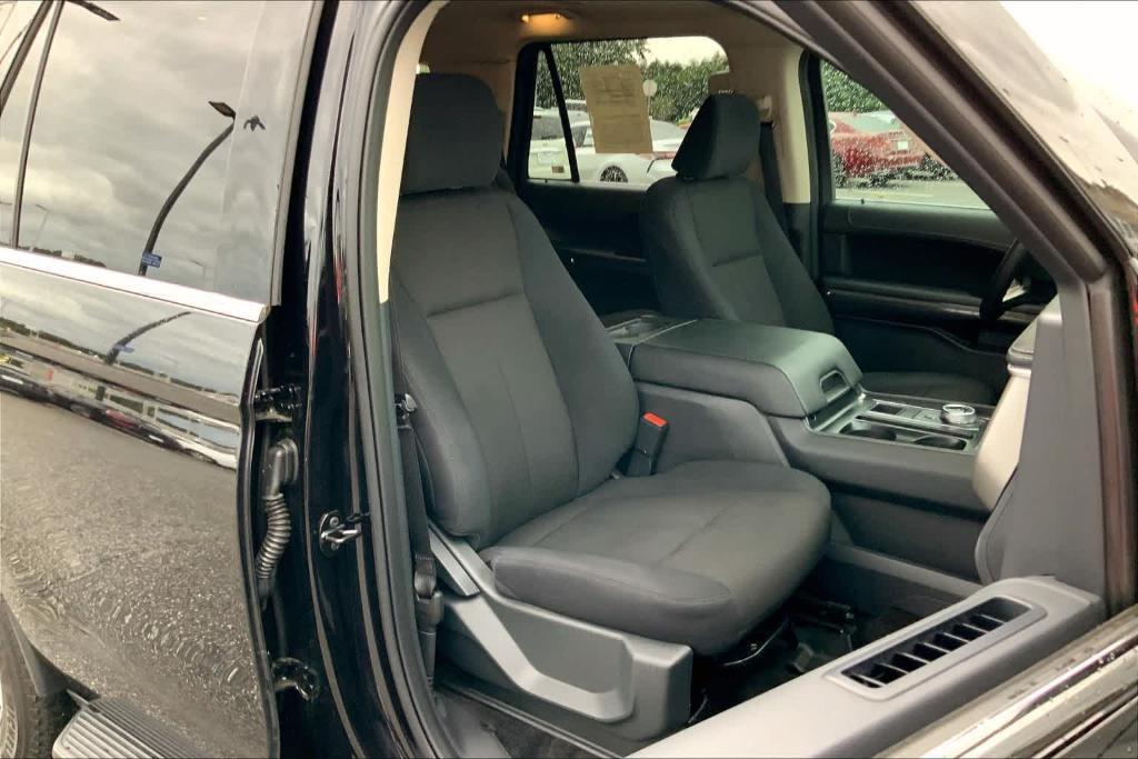 used 2022 Ford Expedition car, priced at $41,850
