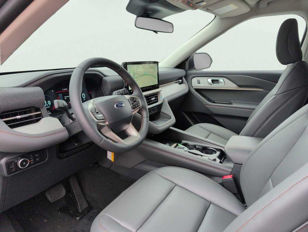 new 2025 Ford Explorer car, priced at $44,061