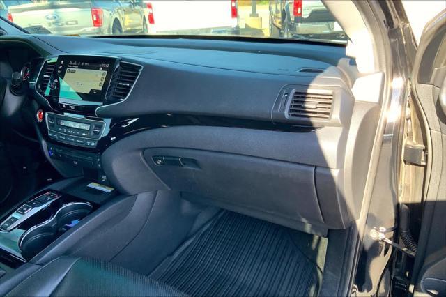 used 2019 Honda Pilot car, priced at $17,923