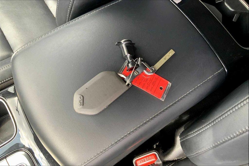 used 2024 Kia Telluride car, priced at $27,473