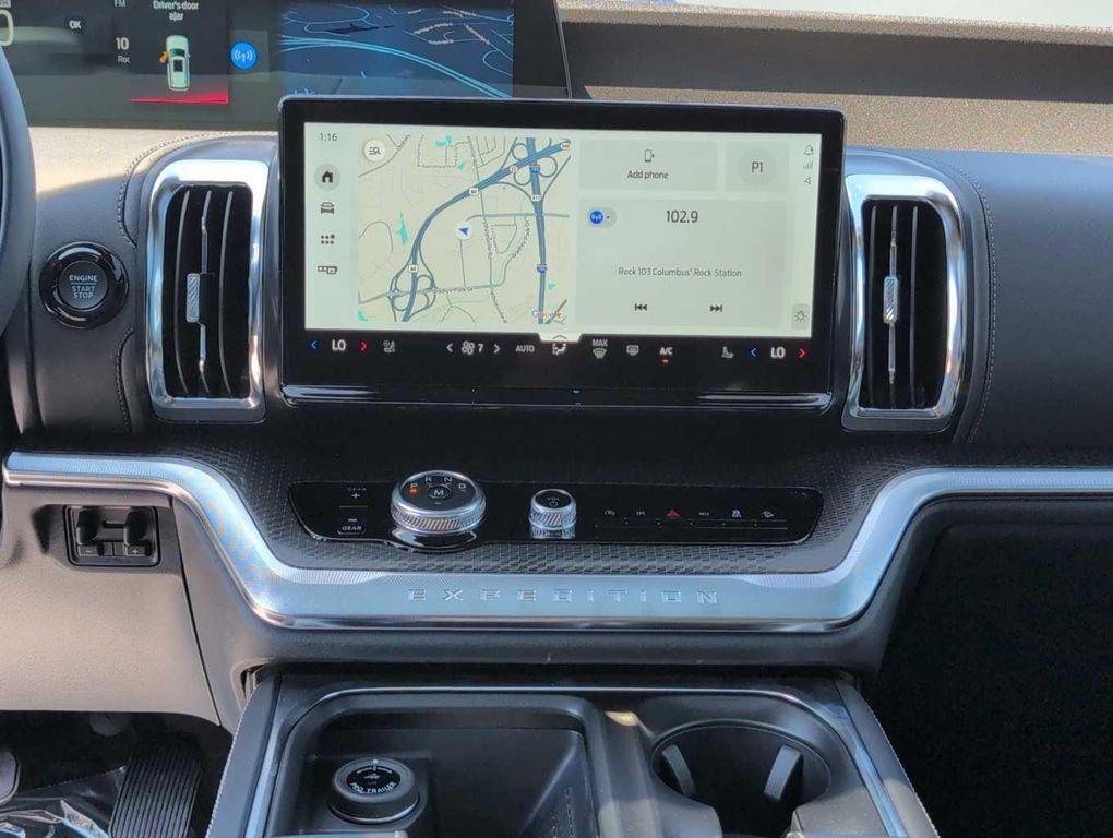 new 2025 Ford Expedition Max car, priced at $82,764