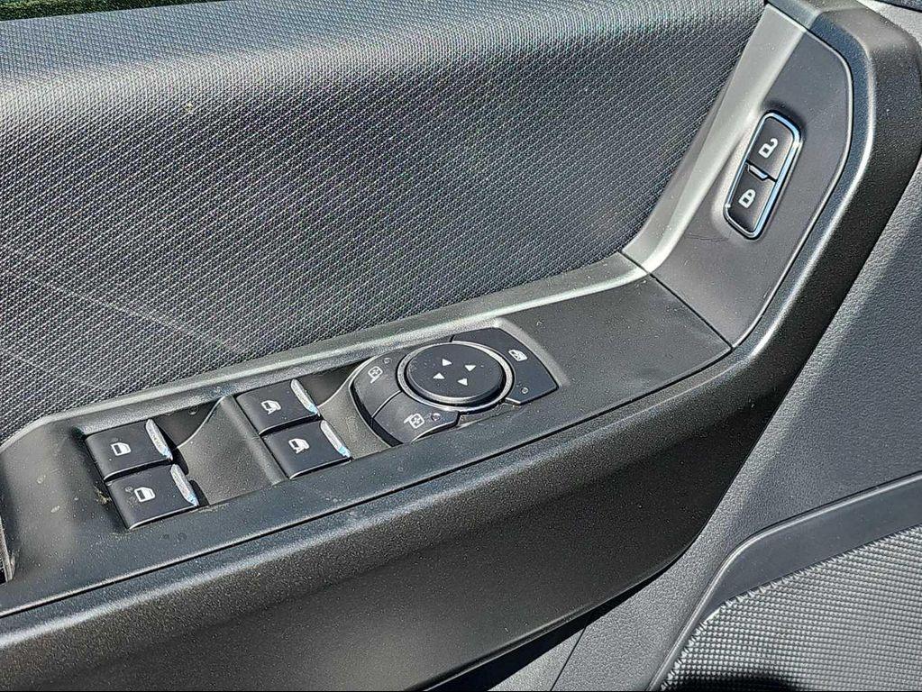 new 2025 Ford F-150 car, priced at $48,052