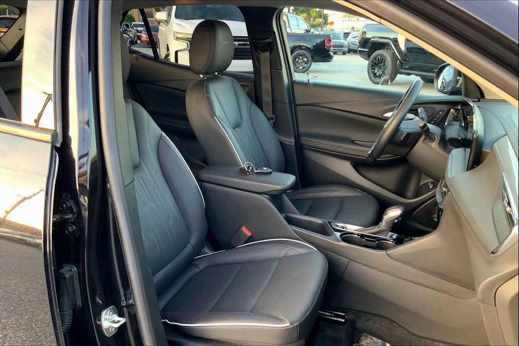 used 2024 Buick Encore GX car, priced at $25,382