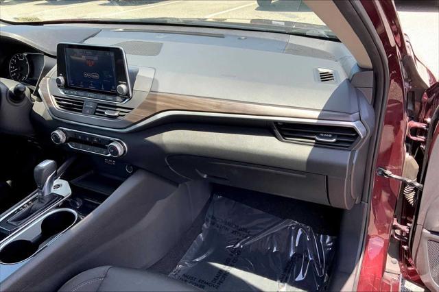 used 2024 Nissan Altima car, priced at $21,886