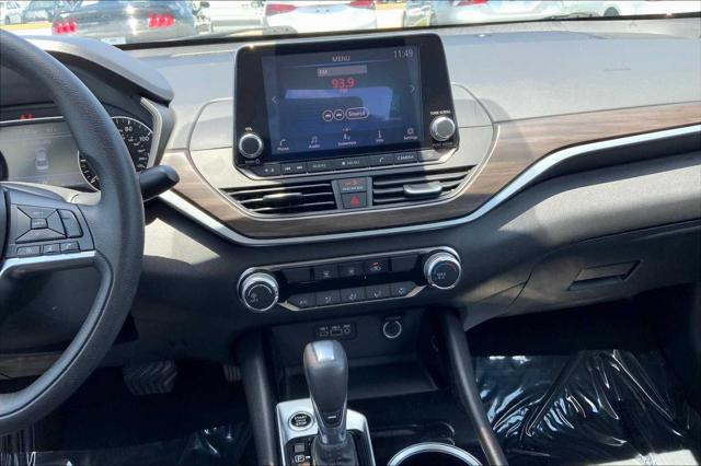 used 2024 Nissan Altima car, priced at $21,886