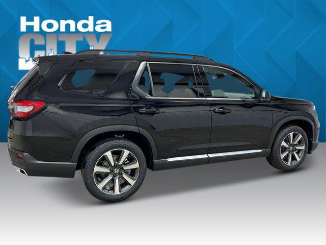 new 2025 Honda Pilot car, priced at $50,850