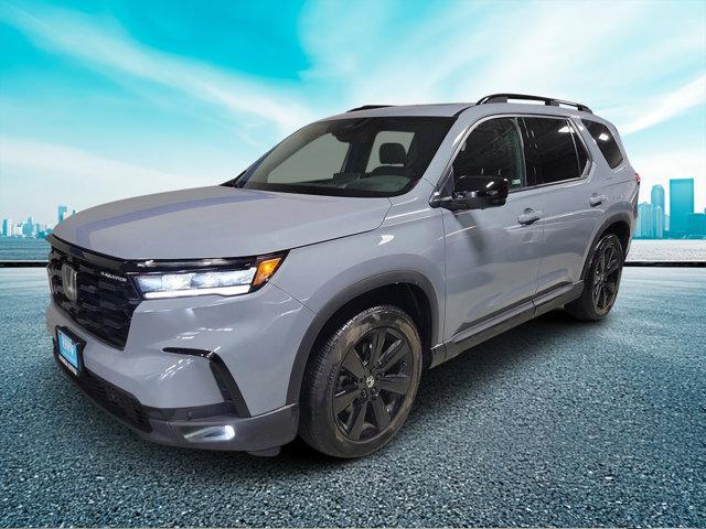 used 2025 Honda Pilot car, priced at $53,997
