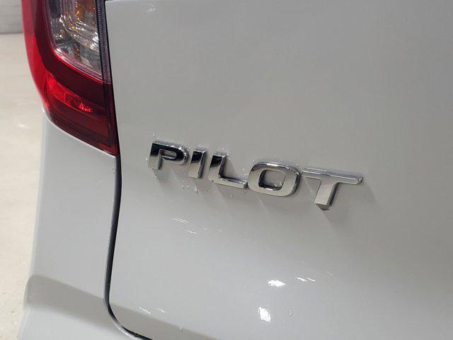 used 2022 Honda Pilot car, priced at $31,497