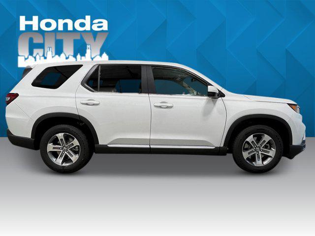 new 2025 Honda Pilot car, priced at $42,267