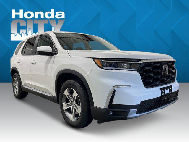 new 2025 Honda Pilot car, priced at $42,267