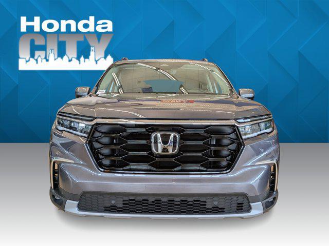new 2025 Honda Pilot car, priced at $52,950