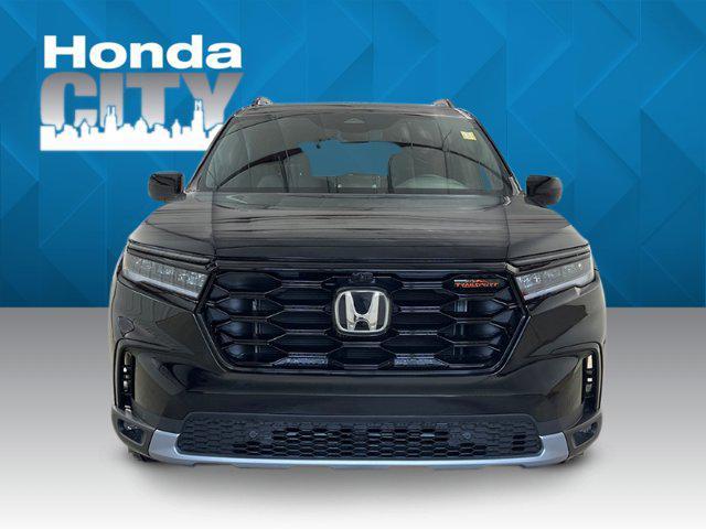 new 2025 Honda Pilot car, priced at $48,350