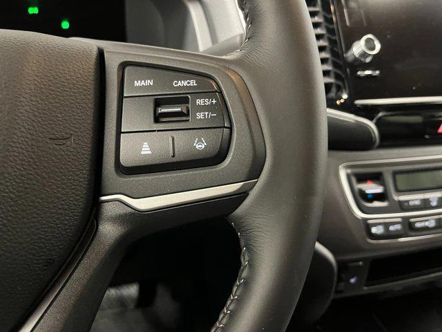 new 2025 Honda Ridgeline car, priced at $42,193