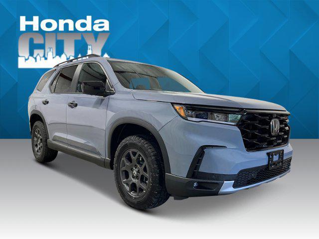 new 2025 Honda Pilot car, priced at $49,250