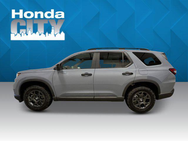 new 2025 Honda Pilot car, priced at $49,250