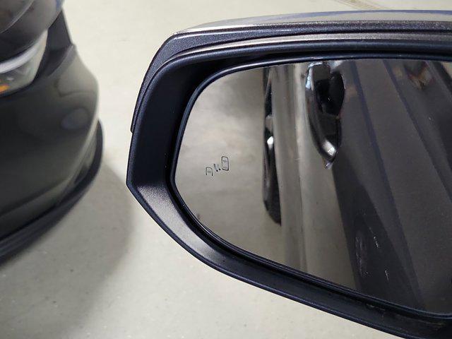 used 2022 Toyota Highlander car, priced at $30,987