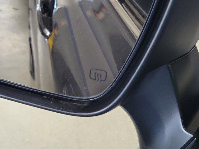 used 2022 Toyota Highlander car, priced at $30,987