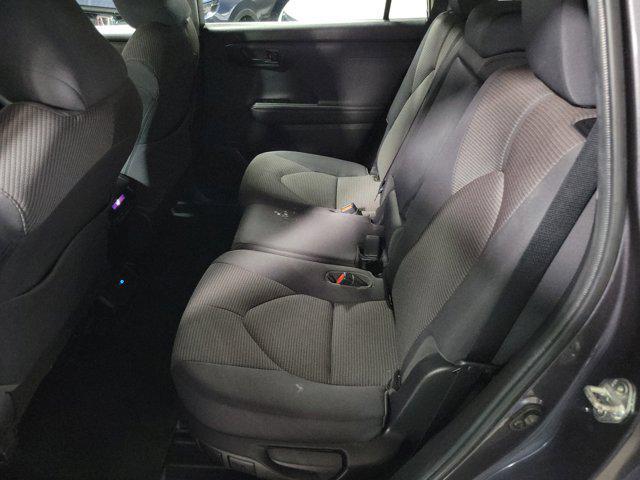 used 2022 Toyota Highlander car, priced at $30,987