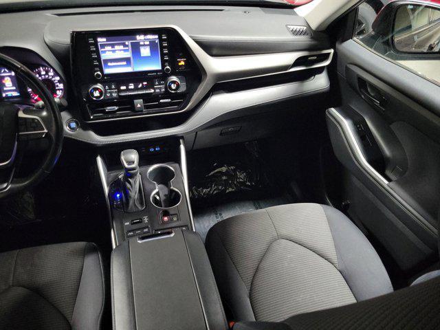used 2022 Toyota Highlander car, priced at $30,987