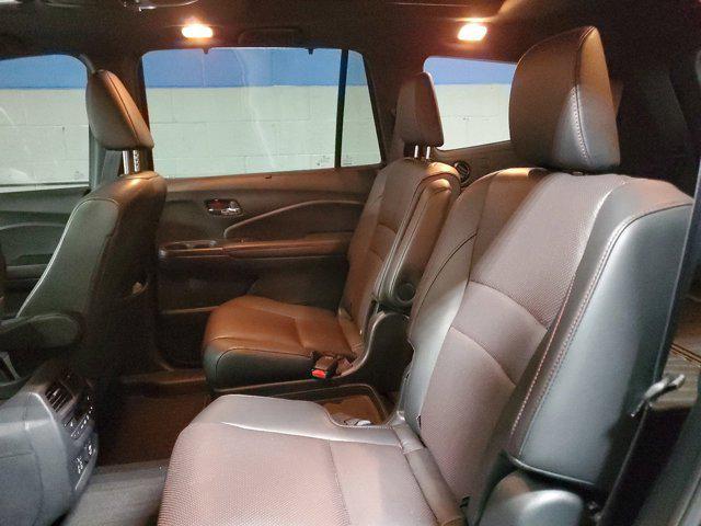 used 2022 Honda Pilot car, priced at $36,997