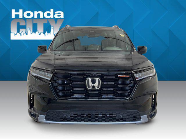 new 2025 Honda Pilot car, priced at $49,275