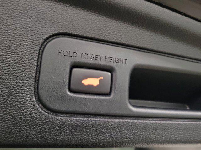 used 2023 Acura MDX car, priced at $42,897