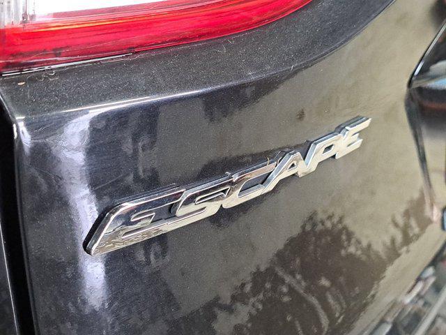 used 2014 Ford Escape car, priced at $2,997