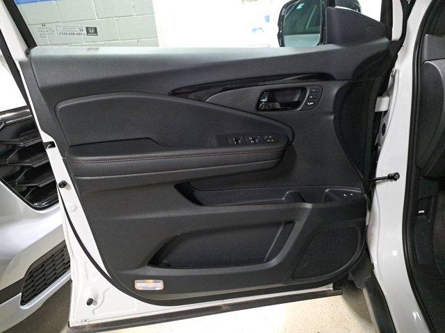 used 2025 Honda Passport car, priced at $45,777