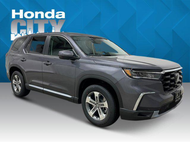 new 2025 Honda Pilot car, priced at $44,168