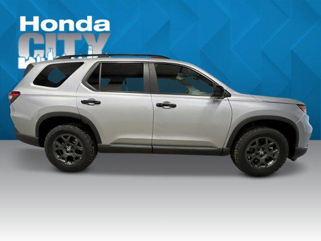 new 2025 Honda Pilot car, priced at $47,833