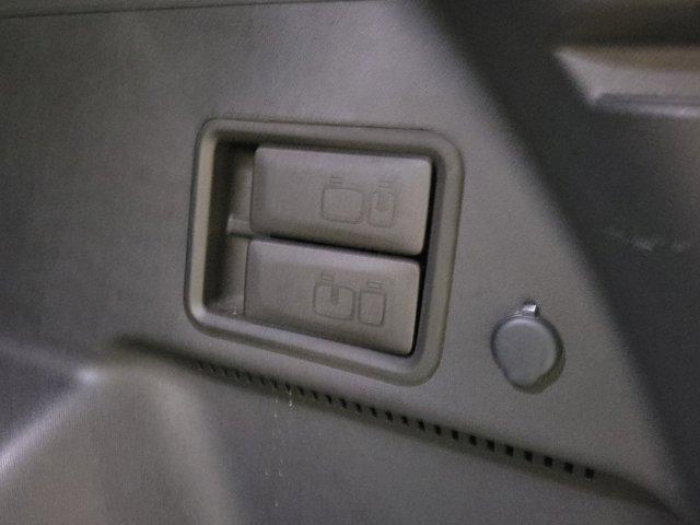 used 2024 Chevrolet Equinox car, priced at $27,897