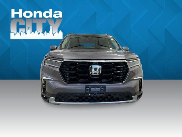 new 2025 Honda Pilot car, priced at $51,475