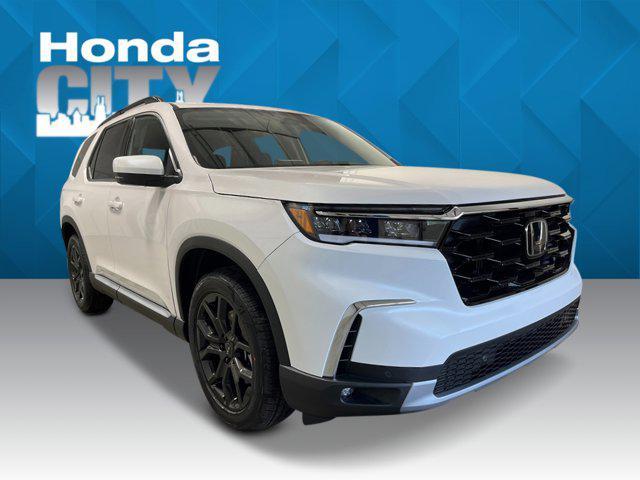 new 2025 Honda Pilot car, priced at $49,921