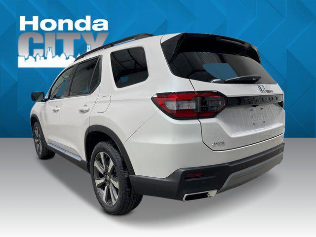 new 2025 Honda Pilot car, priced at $47,703