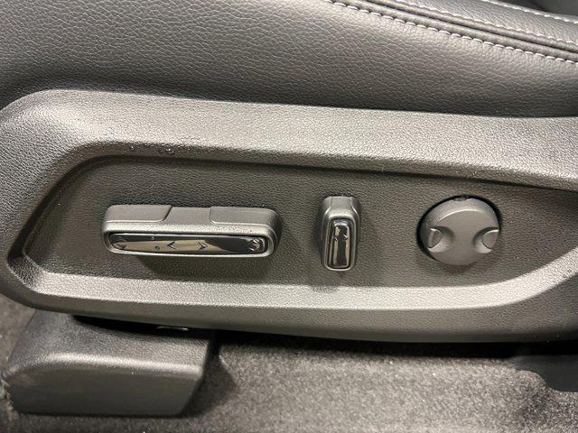 new 2025 Honda Pilot car, priced at $47,703