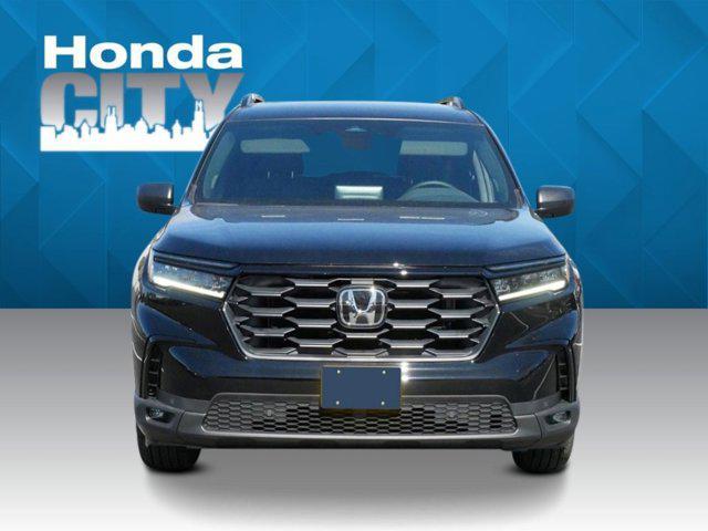 new 2025 Honda Pilot car, priced at $43,695