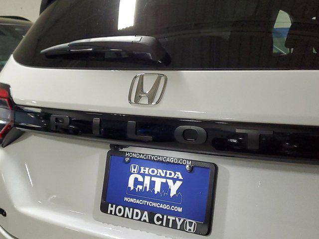 used 2025 Honda Pilot car, priced at $45,777